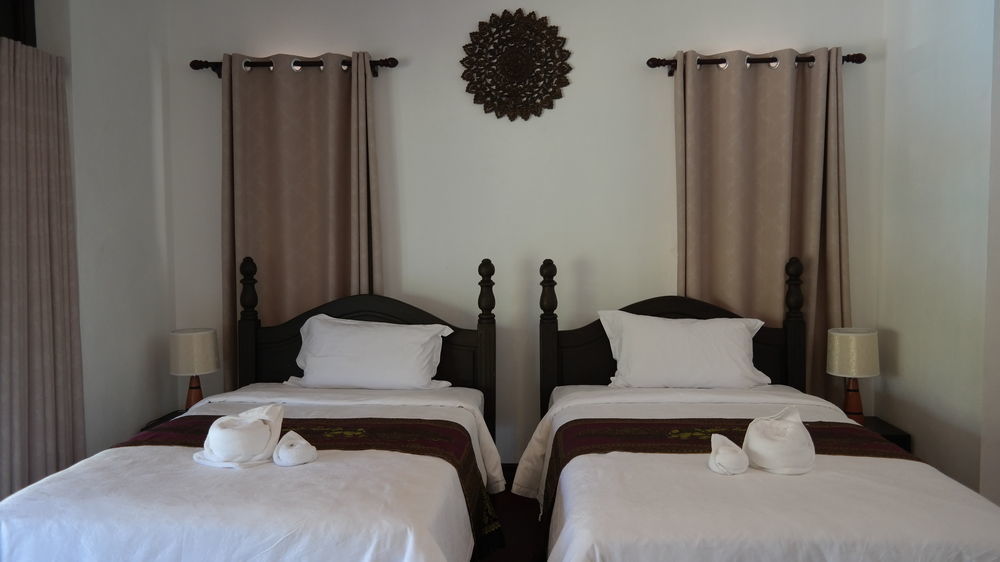 Phubachiang Golf & Resort Pakse Exterior photo